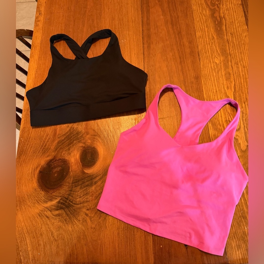 SET OF 2 FABLETICS BRA workout tank size large perfect condition smoke pet free